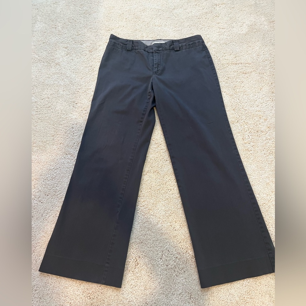 Banana Republic The Logan Fit Dark Grey Pants Size 6 Petite
